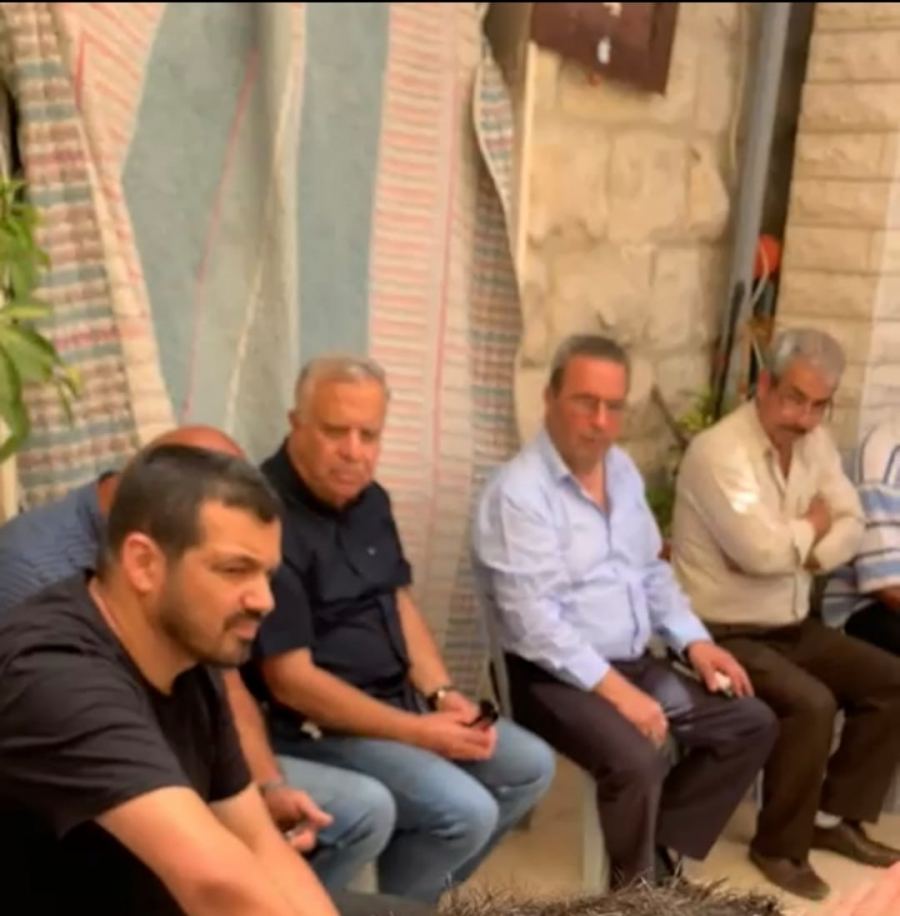 كايد ظاهر مستشار قائد سلطة الإطفاء بزيارة تعزية في بيت صفافا - القدس 